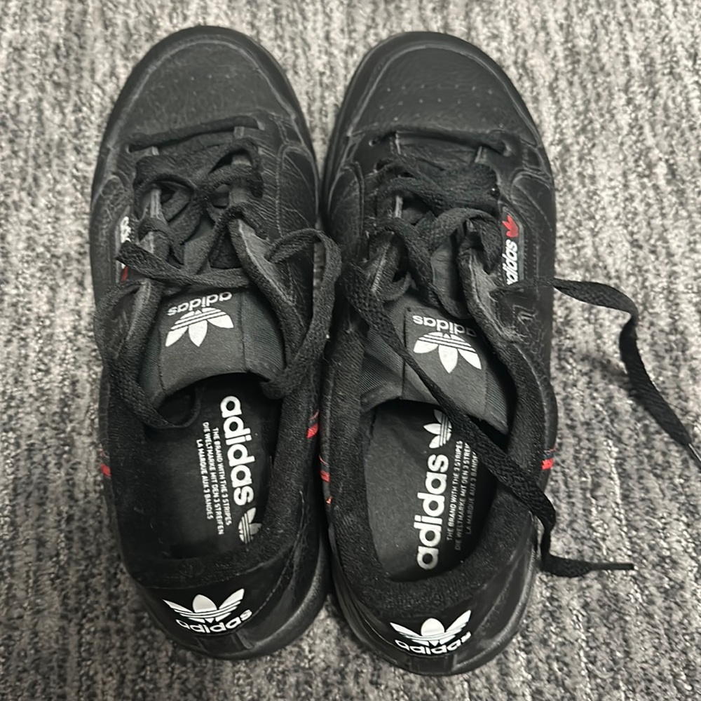 ADIDAS tennis shoes